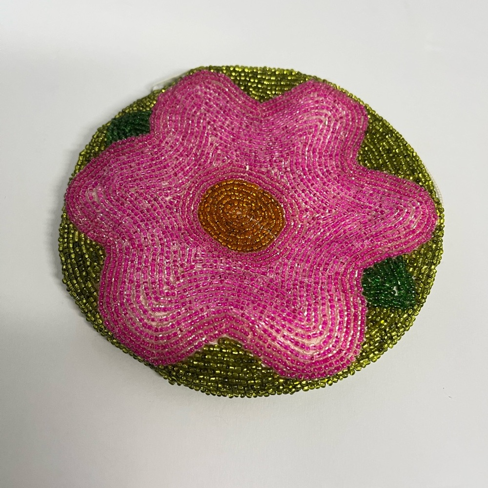 Vintage Round Flower Pattern Fully Beaded C. Marie Coin Purse Pink Green